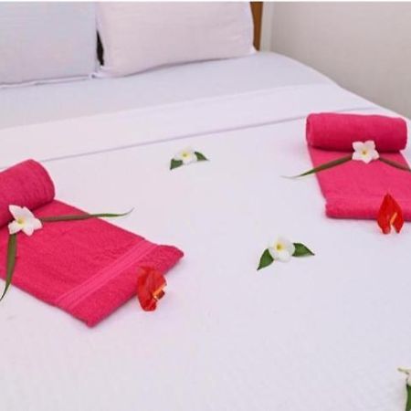 Negombo Royal Villa By Hotel Oviniru Eksteriør billede