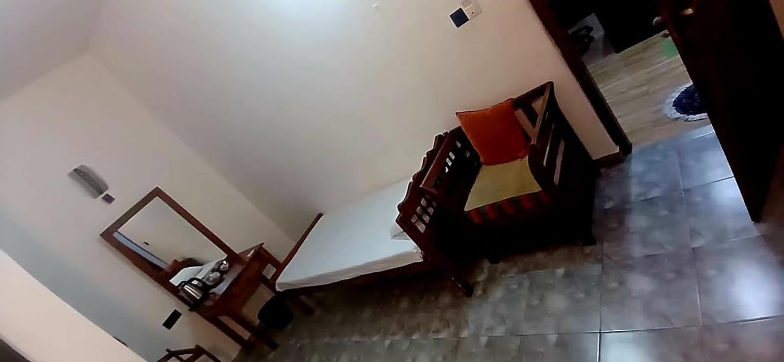 Negombo Royal Villa By Hotel Oviniru Eksteriør billede